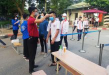 Học sinh, sinh viên các trường nghề náo nức trở lại trường